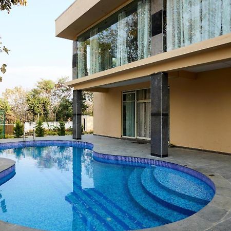 Villa Exotica By Stayjade5Bhkpoolacprojector Denkanikottai Extérieur photo